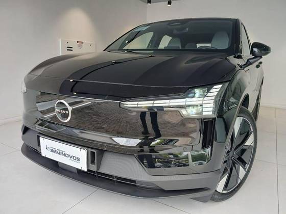 VOLVO EX30 69 KW ELÉTRICO ULTRA